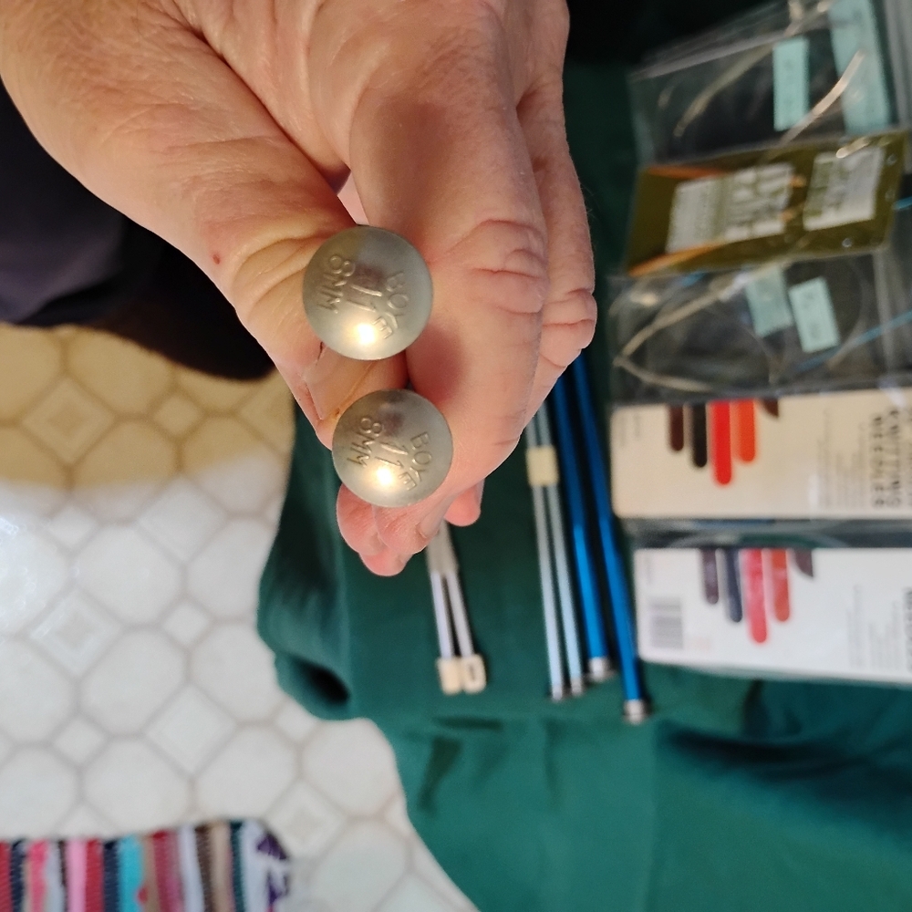 Knitting Needles - Picture 6 of 7